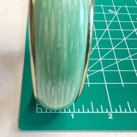 Chunky Bangle Bracelet Pistachio Green Silver Tone Borders - Picture 7 of 7